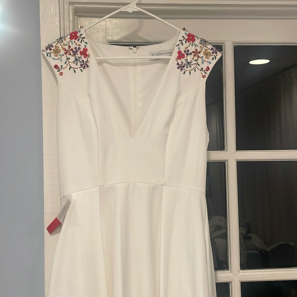 Mac Duggal BEADED CAP SLEEVE A LINE MIDI DRESS Size 8 Brand New